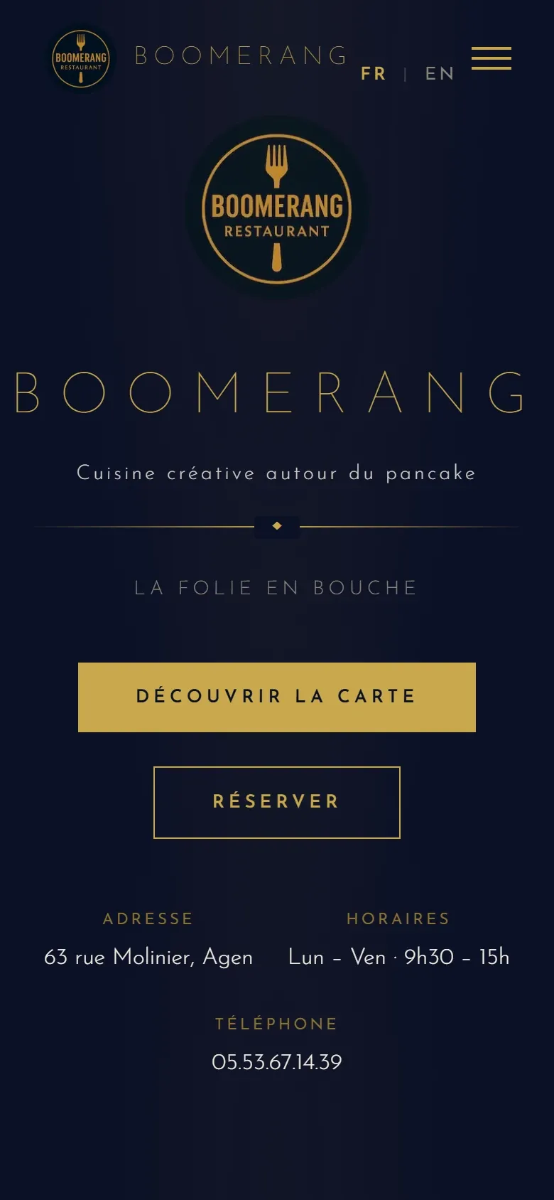 Page d’accueil du site Le Boomerang sur téléphone, avec l’adresse, les horaires et le numéro de téléphone du restaurant.